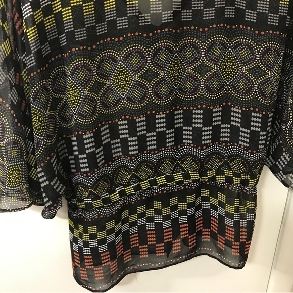 Aqua abstract print black sheet peplum kimono sleeve top size Medium - Picture 4 of 9